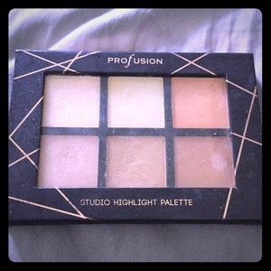 Profusion Studio Highlight Palette
